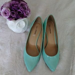 Mint pumps